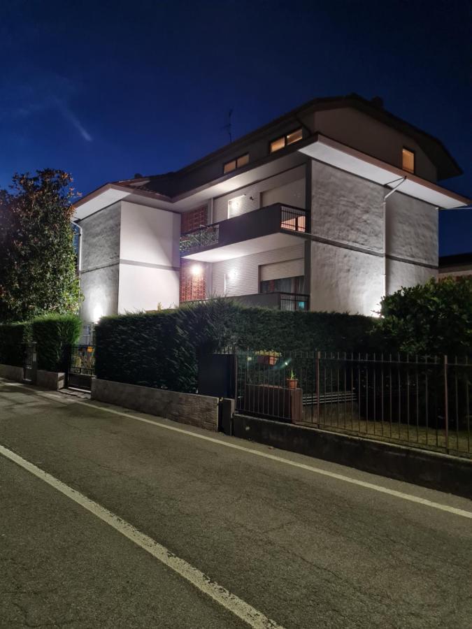 Apartment Casa Vacanza Bergamo *